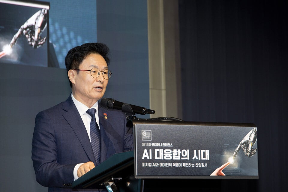 한국 제조업의 생존 전략 피지컬 AI 전환을 위한 4대 핵심 과제